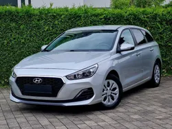 Silber Gebraucht 2019 Hyundai i30 Select Kombi | 13.333 € (Fairer Preis)