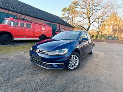 Atlantic blue Gebraucht 2019 VW Golf Highline Limousine | 14.999 €