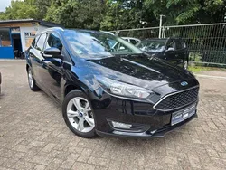 Metallic Gebraucht 2015 Ford Focus Kombi | 7.949 € (Fairer Preis)