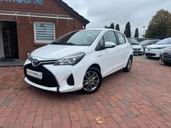 Weiß Gebraucht 2016 Toyota Yaris Hybrid Style Kleinwagen | 9.900 € (Fairer Preis)