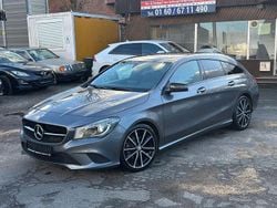 Grau Gebraucht 2016 Mercedes CLA220 Shooting Brake Kombi | 19.900 € (Fairer Preis)