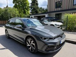 Grau Gebraucht 2022 VW Golf VIII R-line Kombi | 25.900 € (Guter Preis)