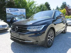 Schwarz Gebraucht 2022 VW Tiguan Life SUV | 26.950 € (Fairer Preis)