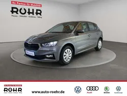 Graphite grau metallic Gebraucht 2025 Skoda Fabia Selection Limousine | 20.890 € (Guter Preis)