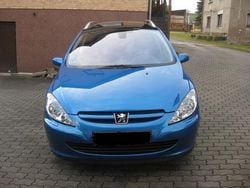 Blau Gebraucht 2003 Peugeot 307 Kombi | 4.200 €
