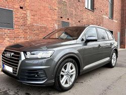 Grau Gebraucht 2015 Audi Q7 S-Line SUV | 33.980 € (Teuer)