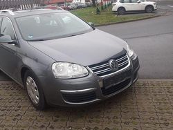 Grau Gebraucht 2009 VW Golf VI Comfortline Kleinwagen | 3.950 € (Guter Preis)