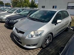Silber Gebraucht 2008 Toyota Auris Limousine | 2.800 € (Superpreis)