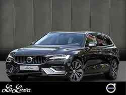 Grau Gebraucht 2024 Volvo V60 Plus Kombi | 43.860 € (Fairer Preis)