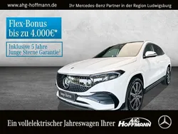 Weiß Gebraucht 2024 Mercedes EQA300 SUV | 42.225 € (Etwas zu teuer)