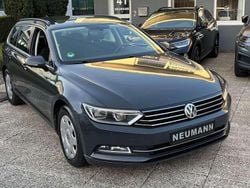 Uranograu Gebraucht 2016 VW Passat Comfortline Kombi | 11.990 € (Superpreis)