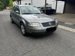 Silber Gebraucht 2001 VW Passat Limousine | 2.550 € (Guter Preis)