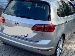 Silber Gebraucht 2014 VW Golf Sportsvan Highline Van / Kleinbus | 12.800 € (Fairer Preis)
