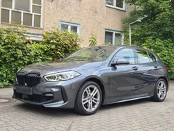 Grau Gebraucht 2021 BMW 118 M Sport Kleinwagen | 18.500 € (Guter Preis)