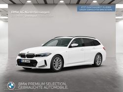 Weiß Gebraucht 2025 BMW 320 Comfort Edition Kombi | 47.999 €