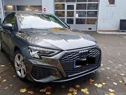 Grau Gebraucht 2021 Audi A3 Sportback e-tron S-Line Limousine | 26.900 € (Fairer Preis)