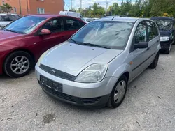 Grau Gebraucht 2006 Ford Fiesta Ambiente Kleinwagen | 1.490 € (Fairer Preis)