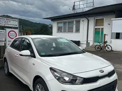Weiß Gebraucht 2019 Kia Rio Attract Limousine | 6.199 € (Superpreis)