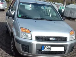 Silber Gebraucht 2009 Ford Fusion Style Limousine | 2.890 € (Fairer Preis)