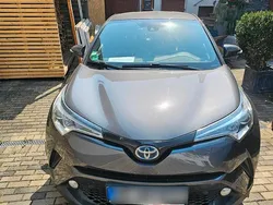 Grau Gebraucht 2018 Toyota C-HR SUV | 15.500 €