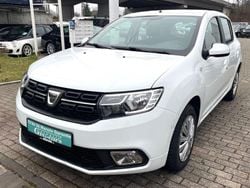 Weiß Gebraucht 2018 Dacia Sandero Lauréate Limousine | 5.950 € (Superpreis)