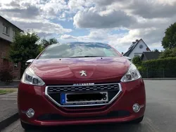 Rot Gebraucht 2014 Peugeot 208 GTi Kleinwagen | 5.500 € (Superpreis)
