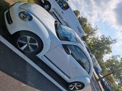 Weiß Gebraucht 2016 VW Beetle CLUB Limousine | 14.300 € (Fairer Preis)