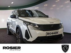 Weiss / perlmutt weiss Gebraucht 2023 Peugeot 3008 GT SUV | 28.439 € (Teuer)