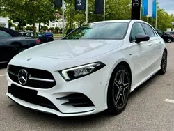 Weiß Gebraucht 2021 Mercedes A180 AMG Limousine | 27.200 € (Guter Preis)