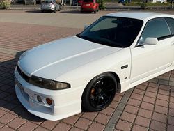 Weiß Gebraucht 1996 Nissan Skyline Coupé | 37.999 €