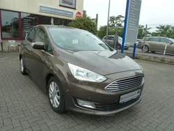 Braun Gebraucht 2015 Ford C-MAX Titanium Van / Kleinbus | 9.590 € (Fairer Preis)