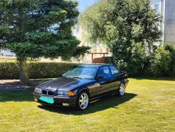 Schwarz Gebraucht 1995 BMW 320 Sport Line Coupé | 12.900 €