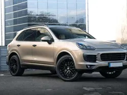 Gold Gebraucht 2016 Porsche Cayenne SUV | 29.900 € (Superpreis)