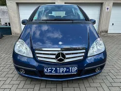 Blau Gebraucht 2011 Mercedes A200 Avantgarde Limousine | 4.800 € (Fairer Preis)