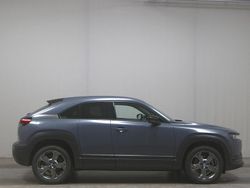 Grau Gebraucht 2021 Mazda MX30 SUV | 12.780 € (Superpreis)