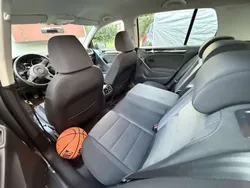 Grau Gebraucht 2009 VW Golf VI Comfortline Kleinwagen | 4.000 € (Fairer Preis)