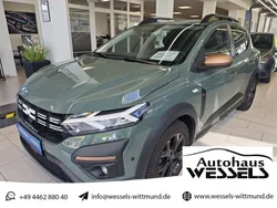 Grau Gebraucht 2024 Dacia Sandero Extreme Kleinwagen | 18.950 € (Fairer Preis)