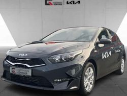 Schwarz Gebraucht 2024 Kia Ceed Vision Limousine | 21.190 € (Guter Preis)