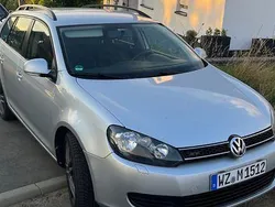 Silber Gebraucht 2010 VW Golf VI Comfortline Kombi | 3.900 € (Fairer Preis)