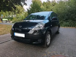 Schwarz Gebraucht 2009 Daihatsu Sirion Kleinwagen | 2.450 € (Fairer Preis)