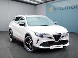 Beige Neu 2025 Alfa Romeo GT Junior SUV | 31.749 € (Fairer Preis)