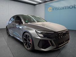 Grau Gebraucht 2024 Audi RS3 Sportback Kleinwagen | 62.999 € (Teuer)