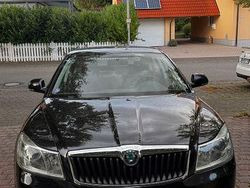 Schwarz Gebraucht 2012 Skoda Octavia Ambition Limousine | 4.000 € (Teuer)