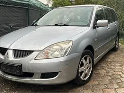 Silber Gebraucht 2005 Mitsubishi Lancer Kombi | 750 € (Guter Preis)