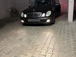 Schwarz Gebraucht 2005 Mercedes E280 Kombi | 3.000 € (Fairer Preis)