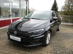 Schwarz Gebraucht 2017 Fiat Tipo Easy Limousine | 9.995 € (Etwas zu teuer)