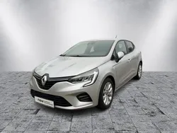 Silber Gebraucht 2020 Renault Clio V Experience Limousine | 10.980 €