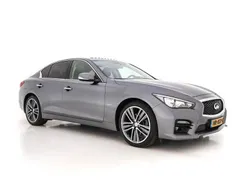 Grau Gebraucht 2017 Infiniti Q50 Limousine | 11.945 € (Guter Preis)