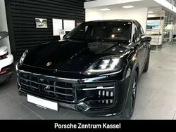 Chromitschwarzmetallic Gebraucht 2024 Porsche Cayenne GTS SUV | 149.777 €