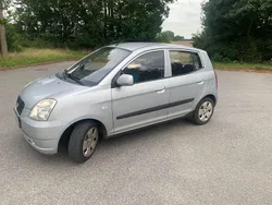 Grau Gebraucht 2007 Kia Picanto Kleinwagen | 1.700 € (Guter Preis)